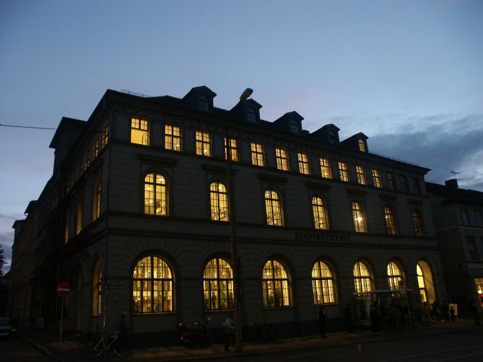 Click for next image