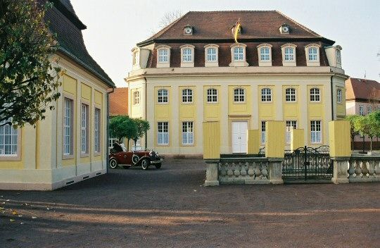 Click for next image