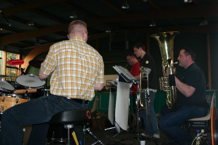 Click for next image