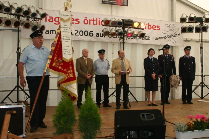 Click for next image