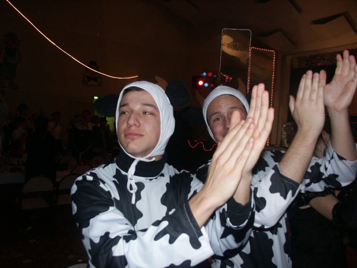 Click for next image