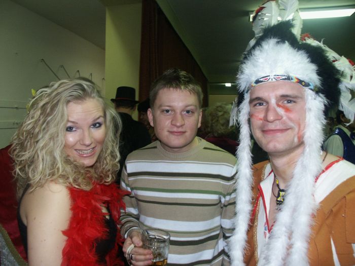 Click for next image