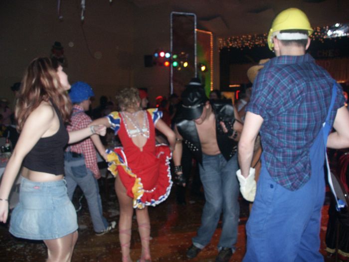 Click for next image