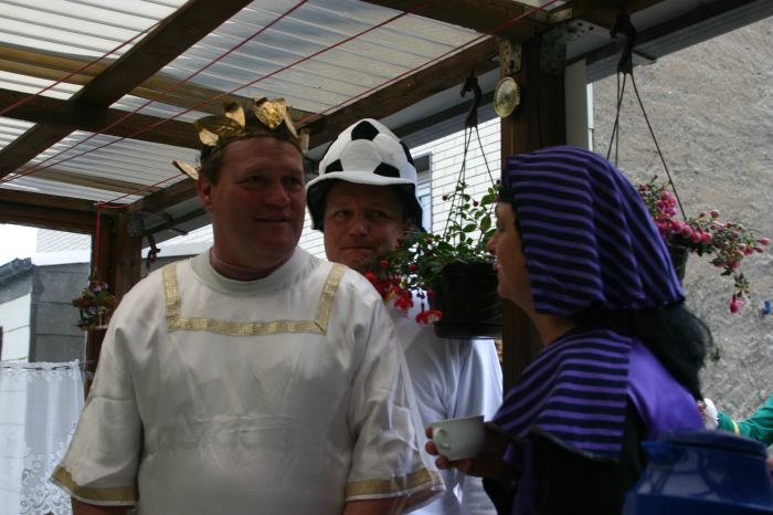 Click for next image