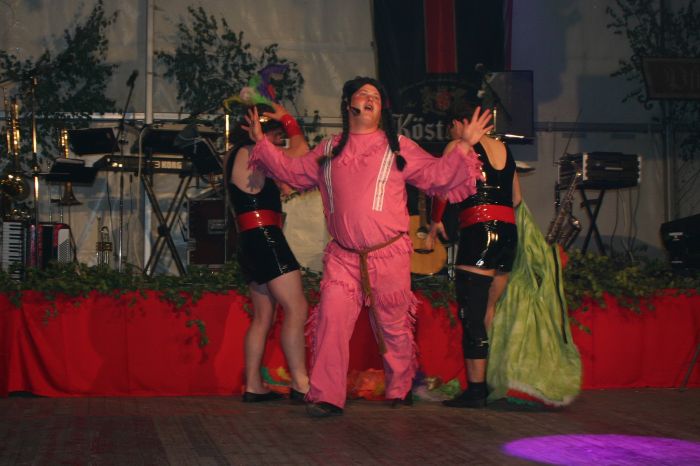 Click for next image