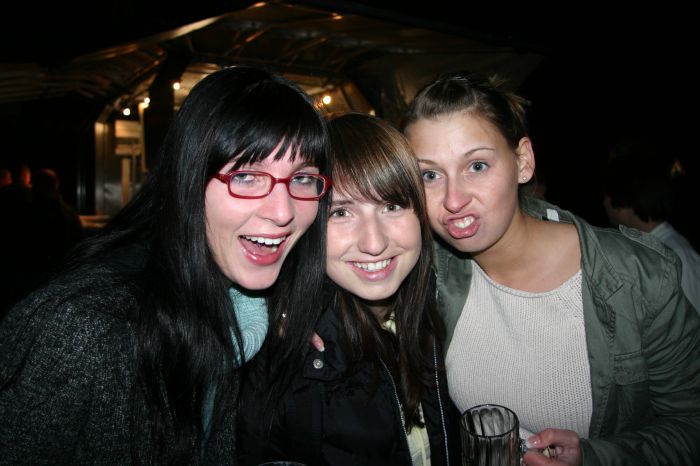 Click for next image