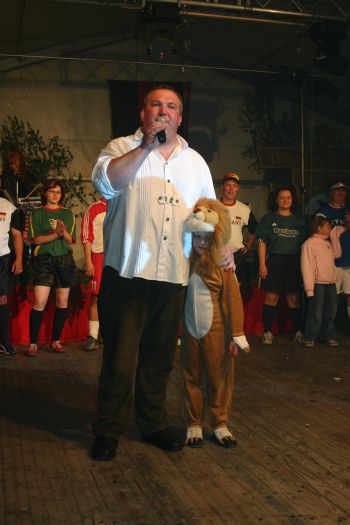 Click for next image