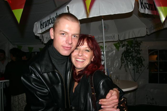 Click for next image