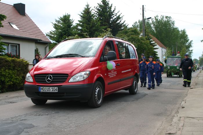 Click for next image