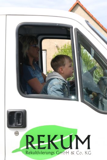 Click for next image