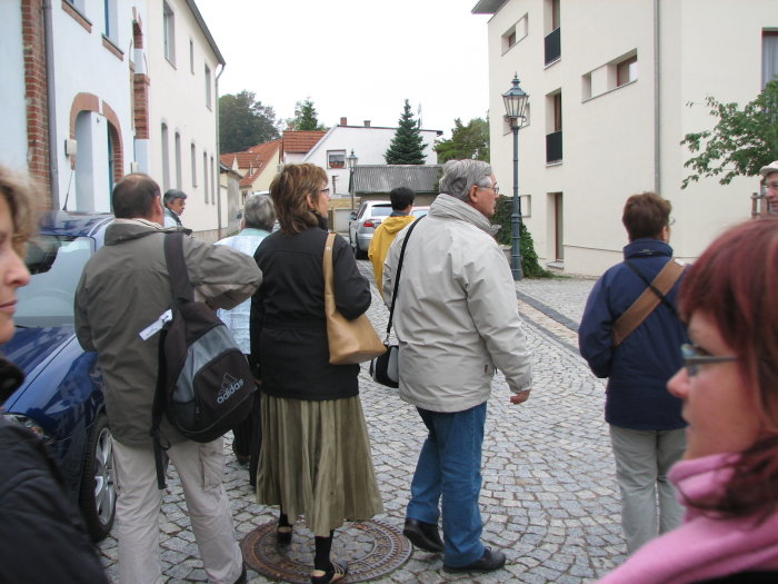 Click for next image