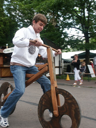 Click for next image