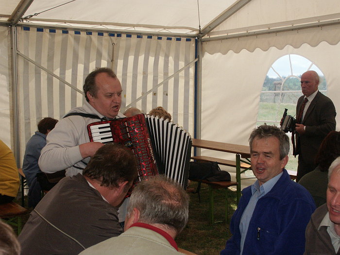 Click for next image