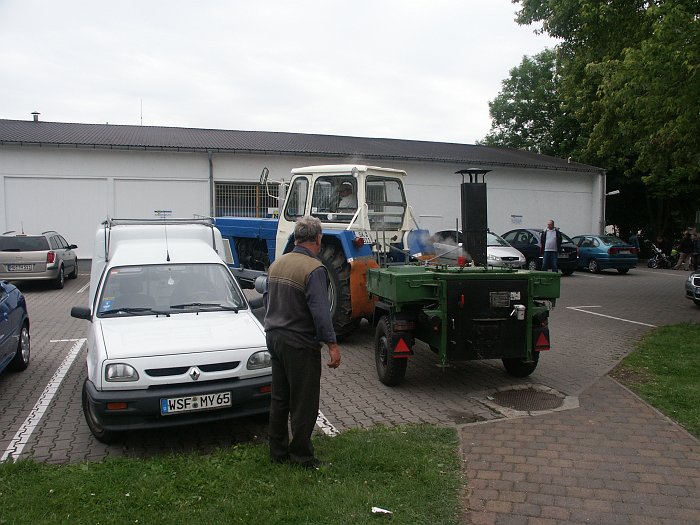 Click for next image