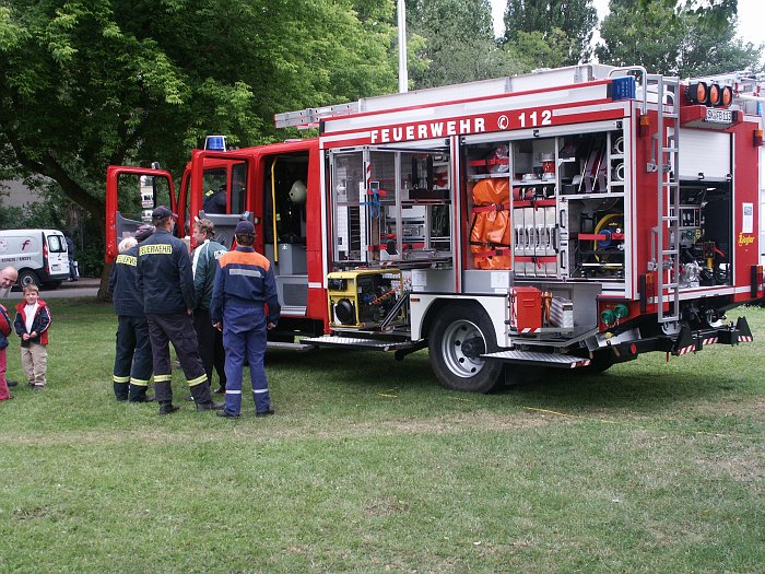 Click for next image